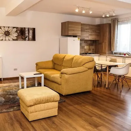 Apartment Tracia By Pipera Apts. *