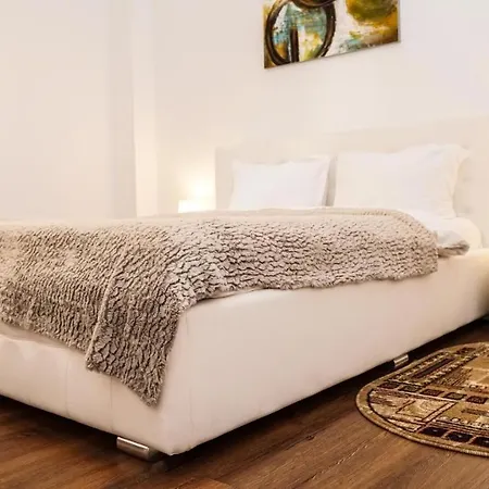 Tracia By Pipera Apts. Apartment *