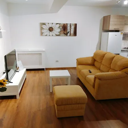 Apartment Tracia By Pipera Apts. *