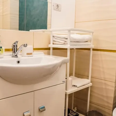 Appartamento Tracia By Pipera Apts.